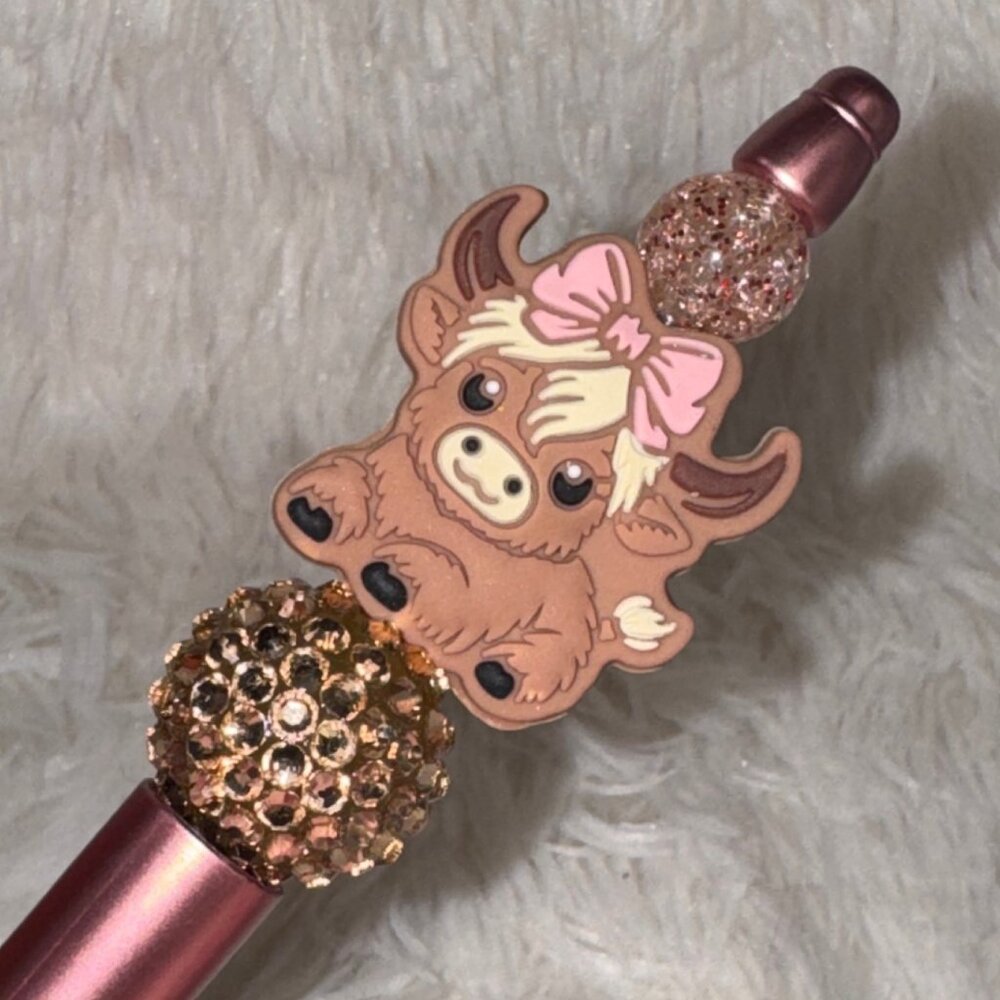 Beaded Pink Bow Highland Cow Sparkle Beaded Pen Black Ink + 1 Replacement Ink.